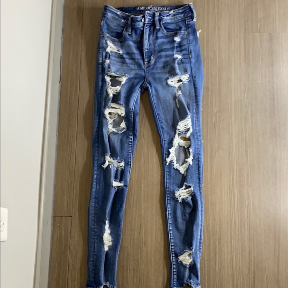 American eagle ripped jeans